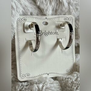 NWT Brighton Wiltern Swirl Design Post Hoop Earrings🩶🖤🤍